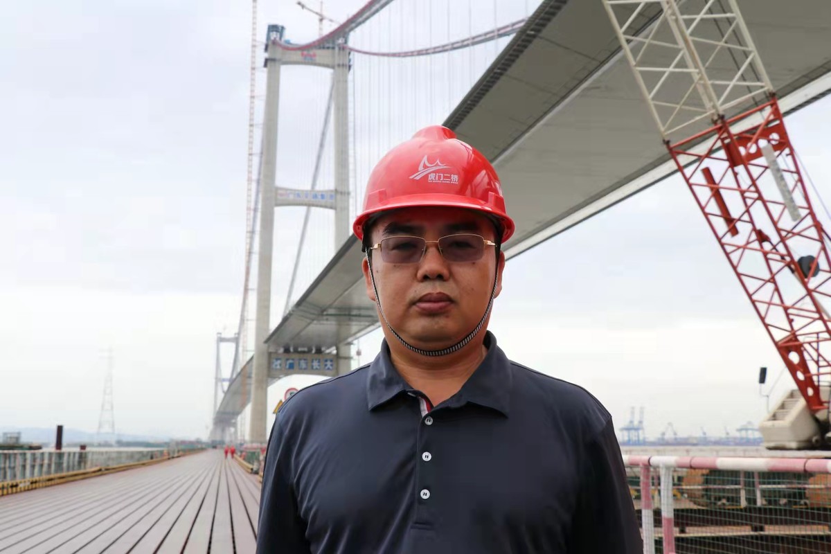 163756215031710.jpg 譚立心 全國五一勞動獎章獲得者 93級路橋專業 保利長大工程有限公司.jpg