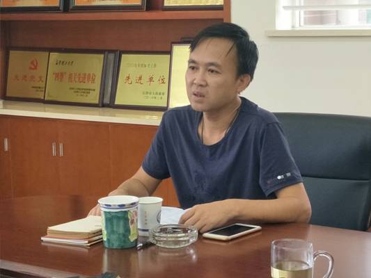 D:\辦公e\明辦公\黨建材料\2018黨支部黨建材料\20180926第六次支部會\微信圖片_20180927163253.jpg